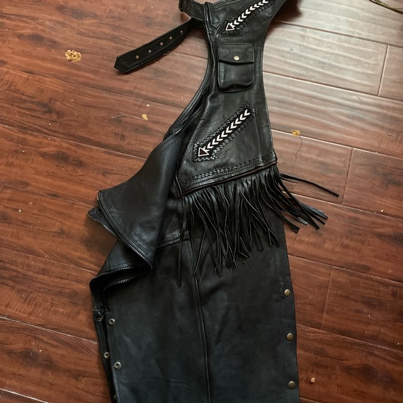 Riding chaps with matching Vest - Picture 4 of 11